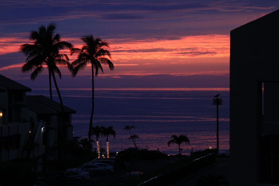 Sunset ocean view from lanai