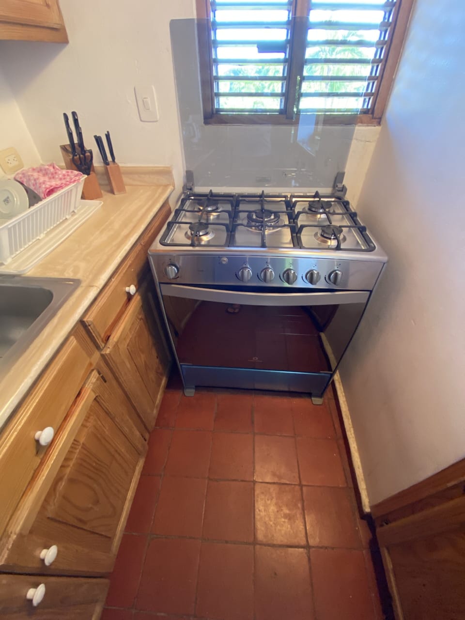 New gas stove installed in 2020