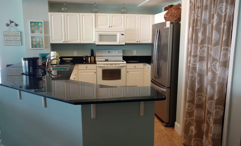 Large fully stocked kitchen