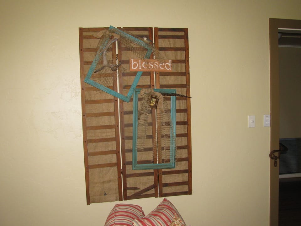 beautiful and unusual décor throughout
