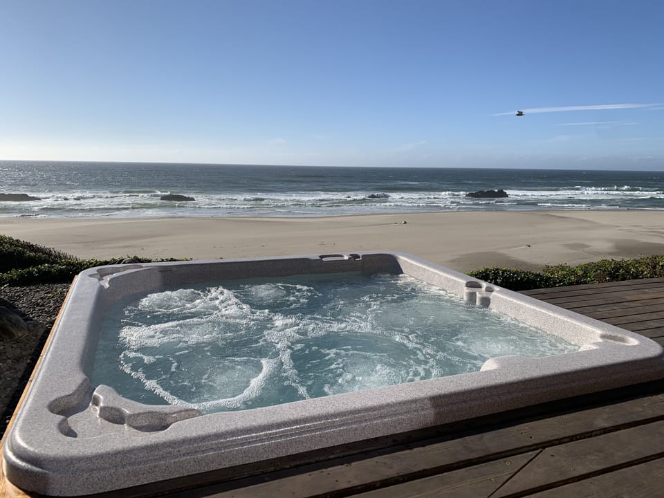 Enjoy the Hot Tub! 