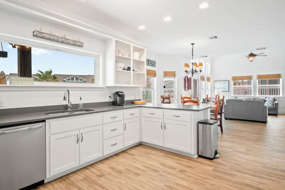 Gourmet kitchen with quartz countertops
