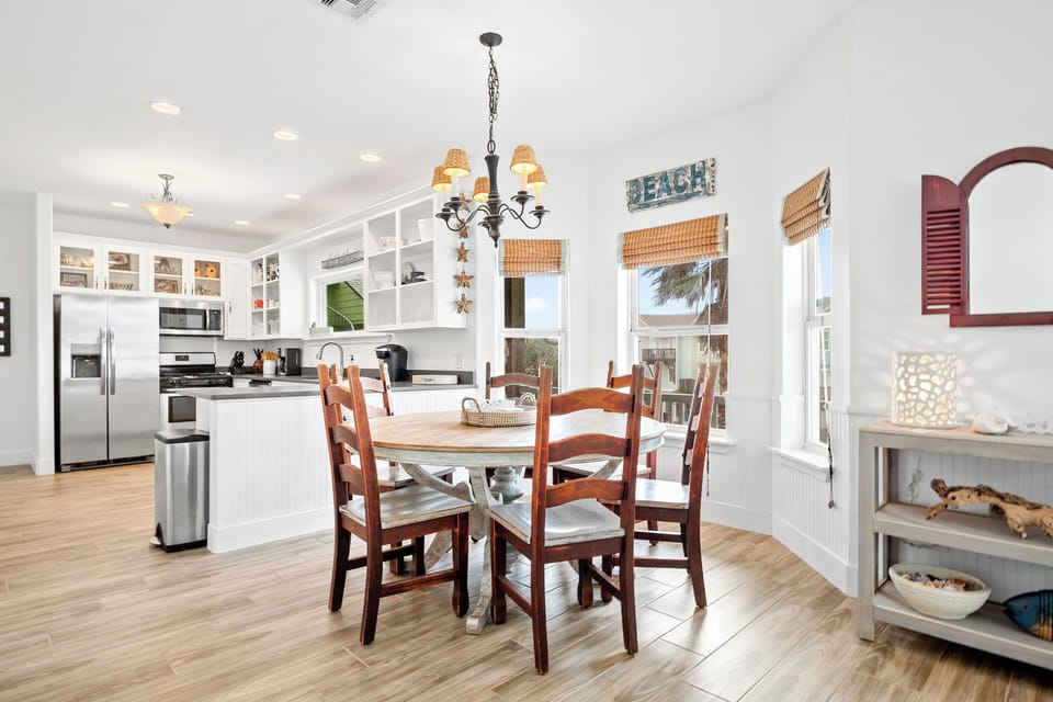 Dining area is open to kitchen and living room