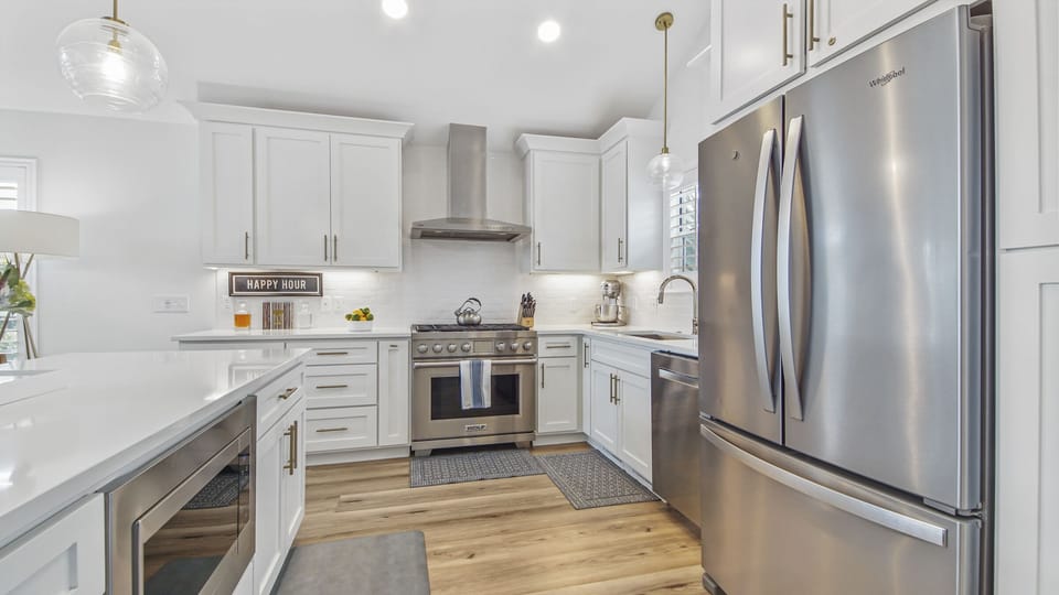 Newly renovated open kitchen with a large island.
