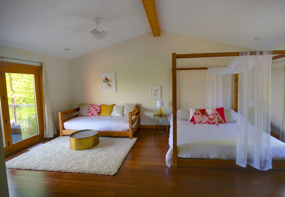 Cardinal Bedroom - King bed + Single Bed, private lake view balcony
