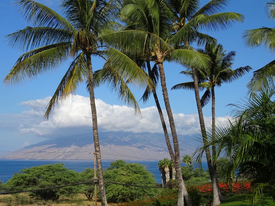 View to West Maui Mts. from in front of the lanai. Oh, what a beautiful morning.