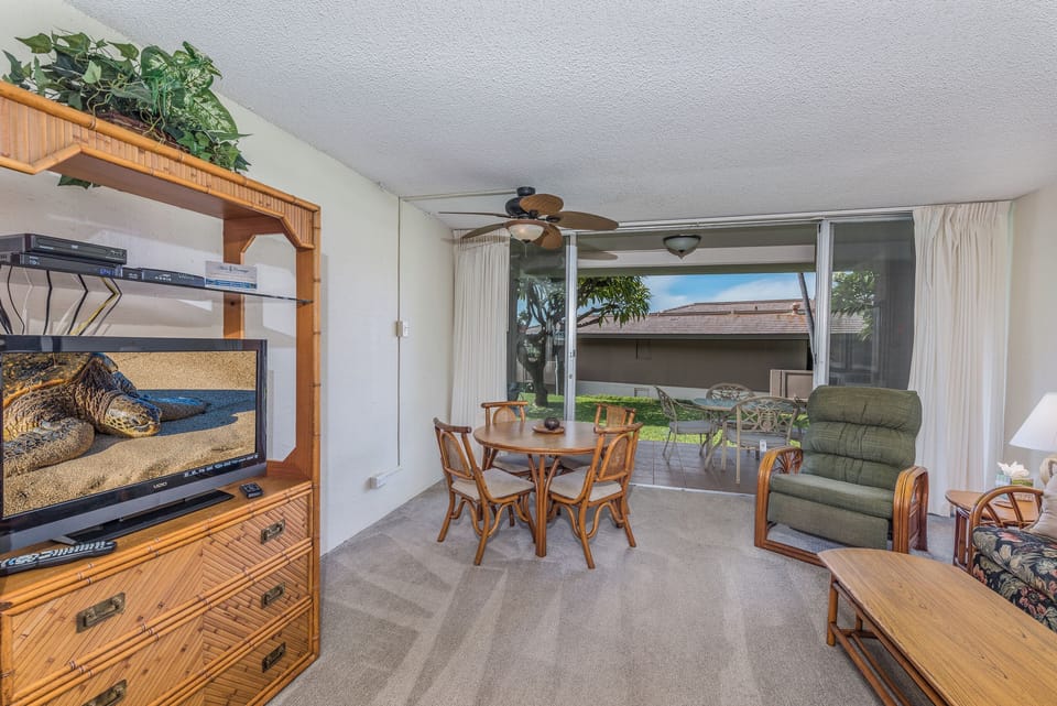 Walk Out Level with Lanai