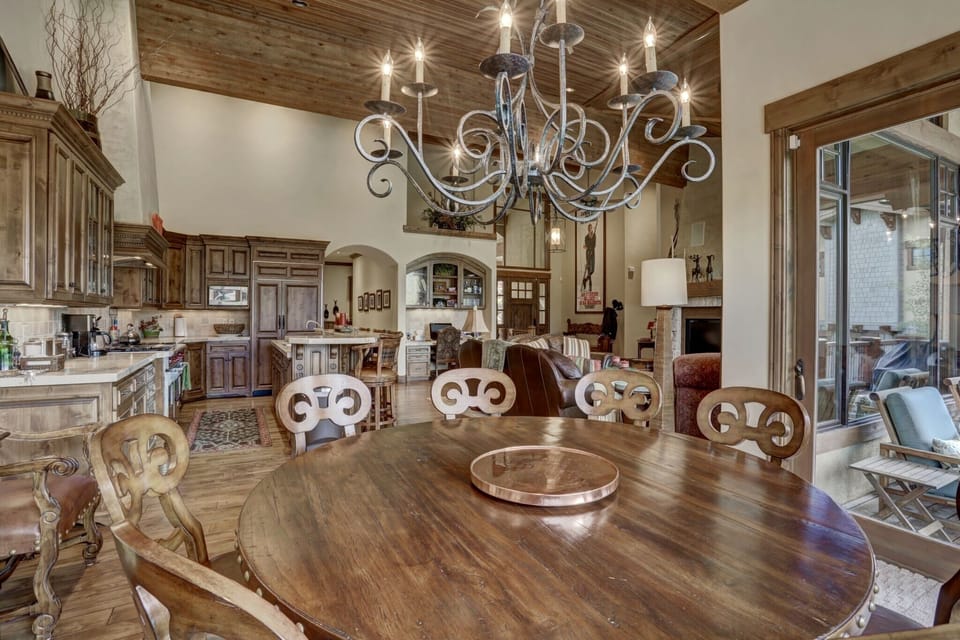 Dining Room with seating for 8