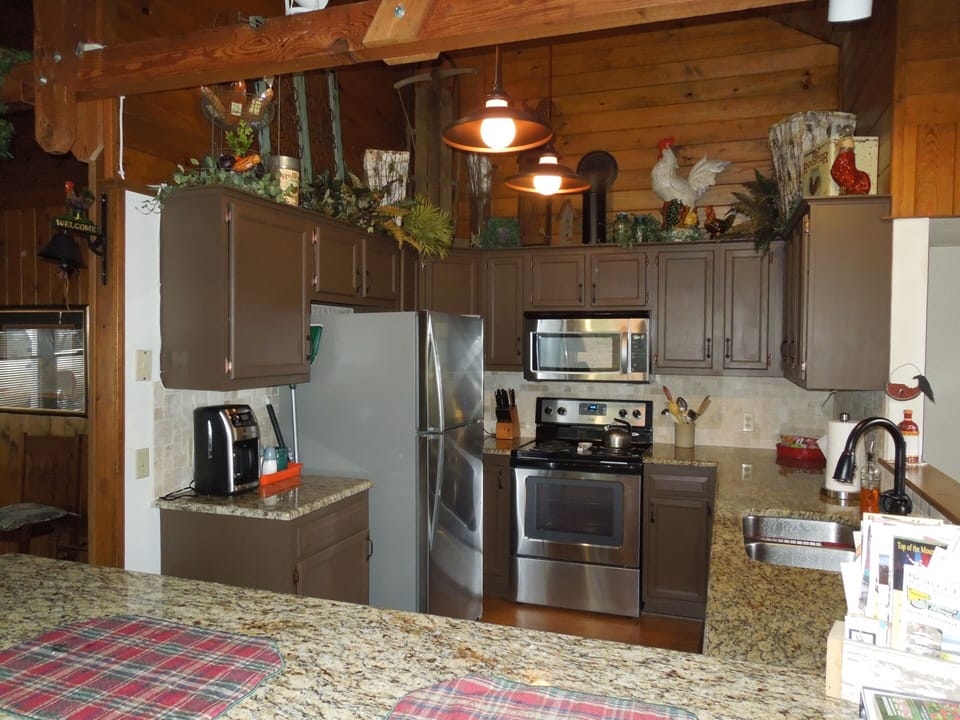 Updated kitchen, crock pot, coffeemaker, blender, pots/pans.  