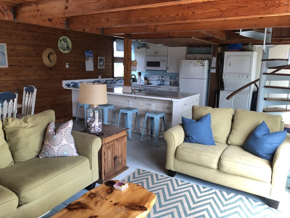 New furniture and kitchen upgrade completed in 2017