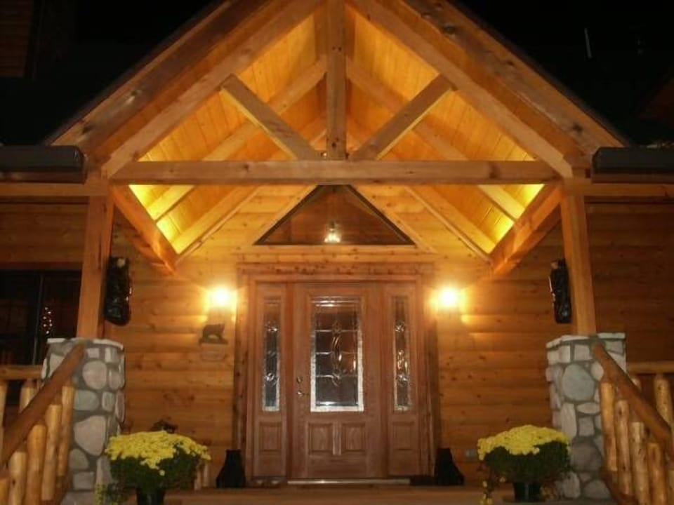 Designed as a luxury vacation cabin with all of the most popular amenities