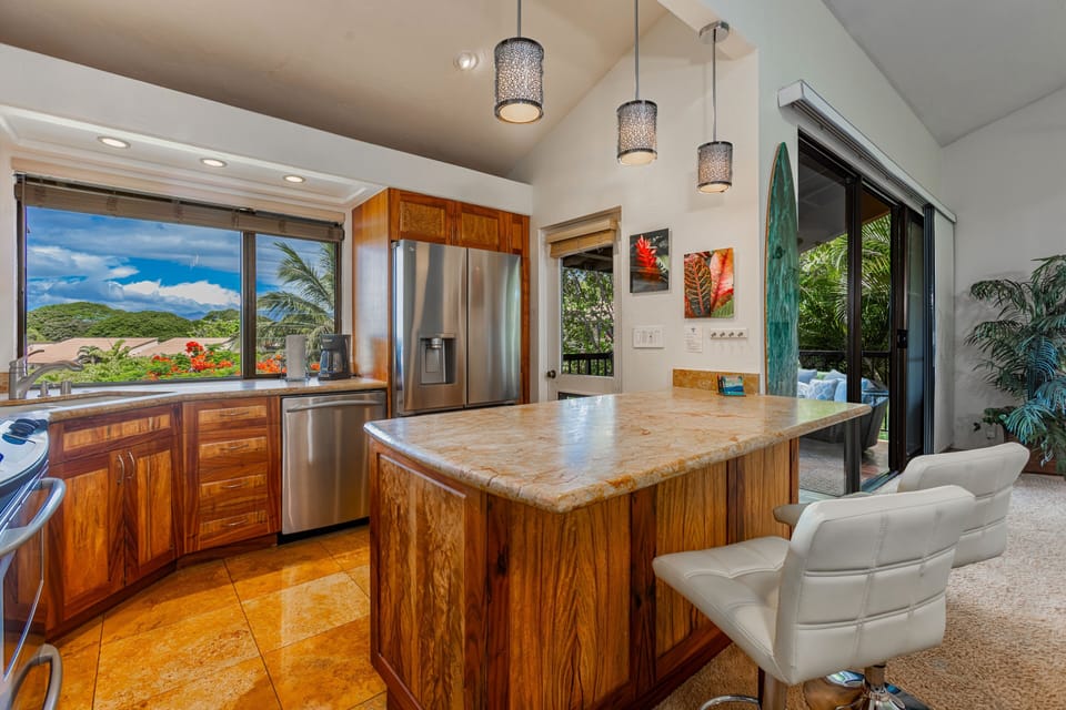 Kitchen with bar seating
