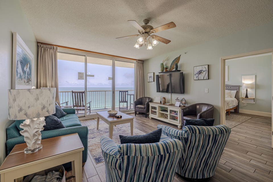 Living room with Gulf view