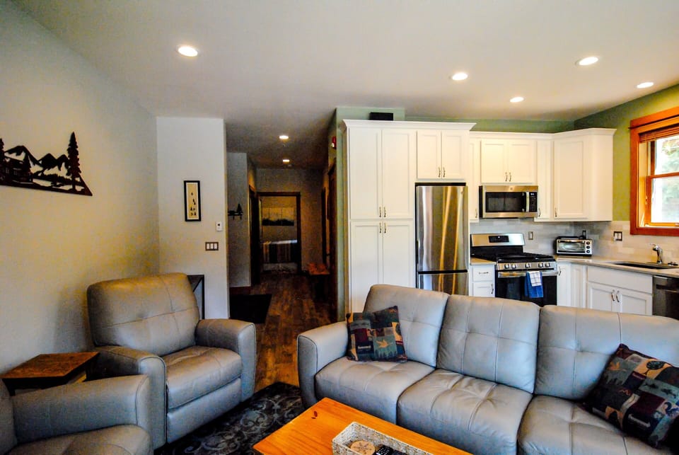 Living Area & Kitchen