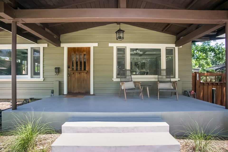 Inviting front sitting porch