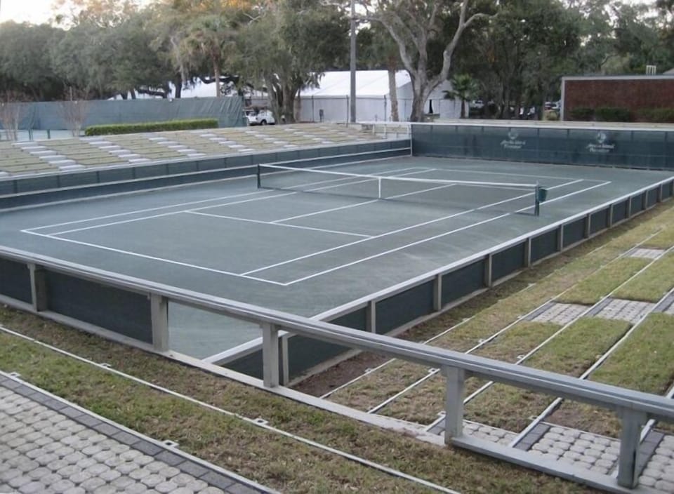 CHAMPIONSHIP TENNIS - ONE OF 23 HAR TRU COURTS