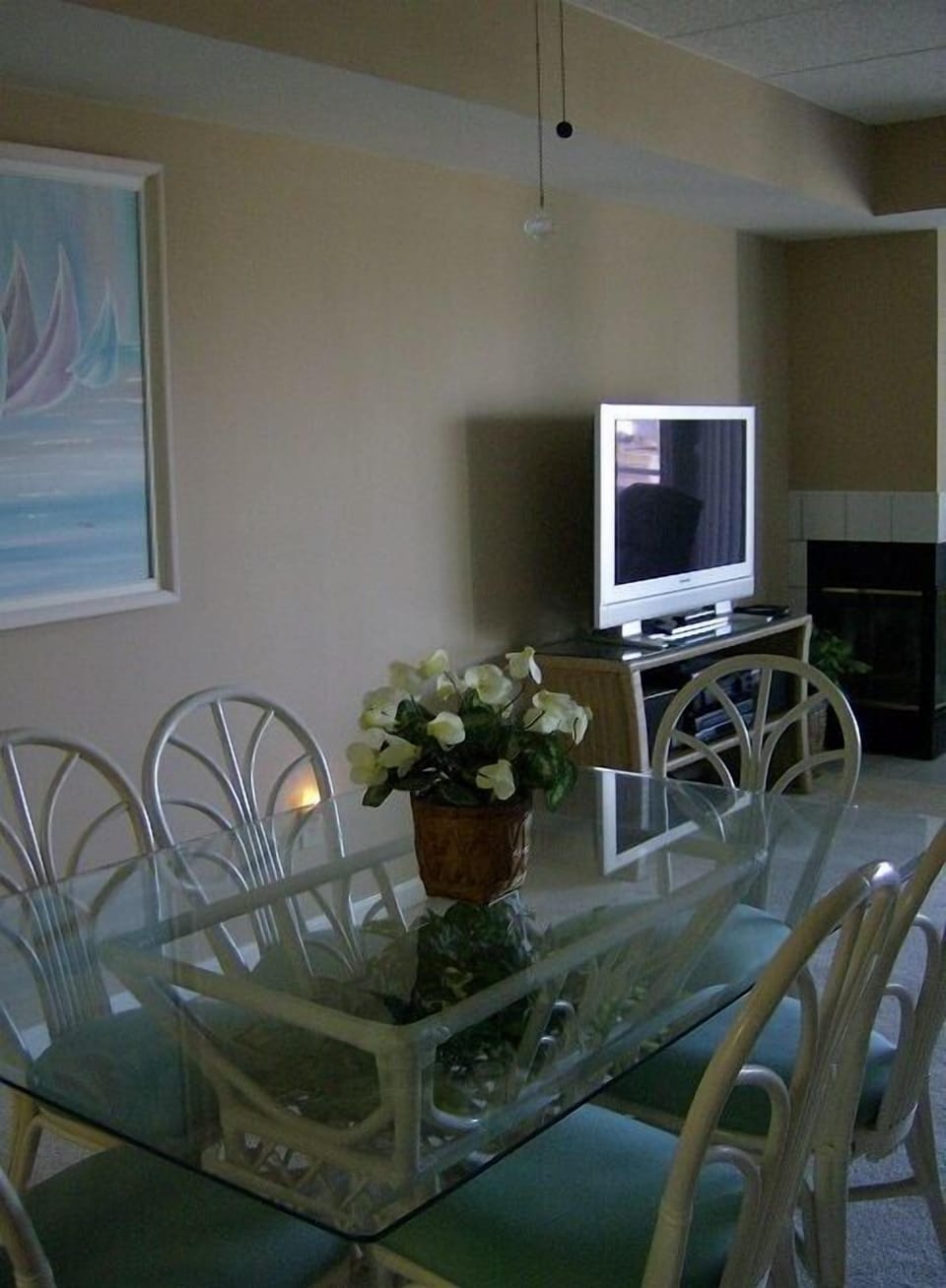 Dining table with seating for six!