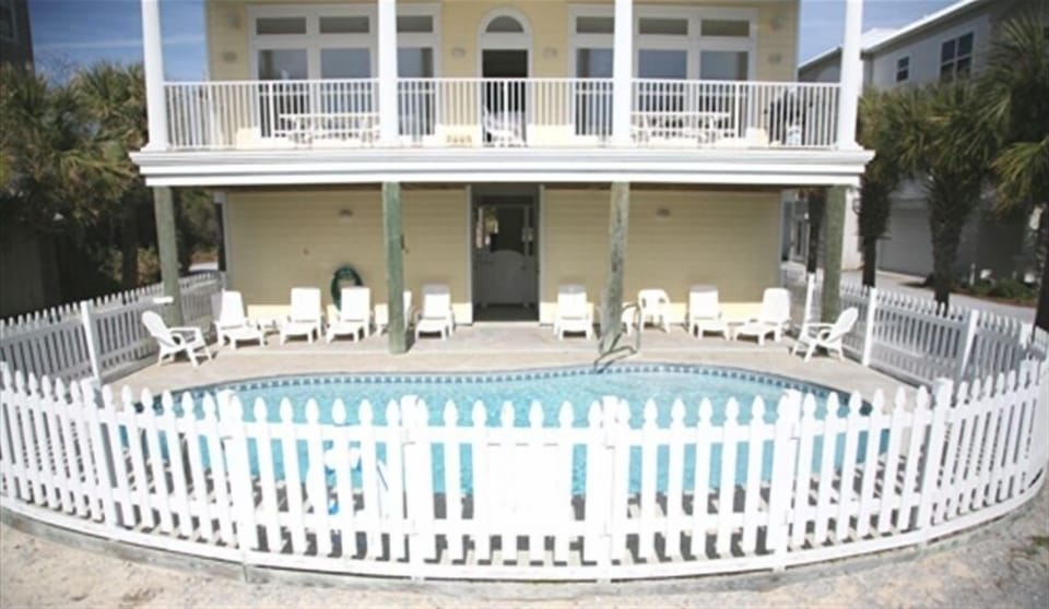Large Balcony and Pool
