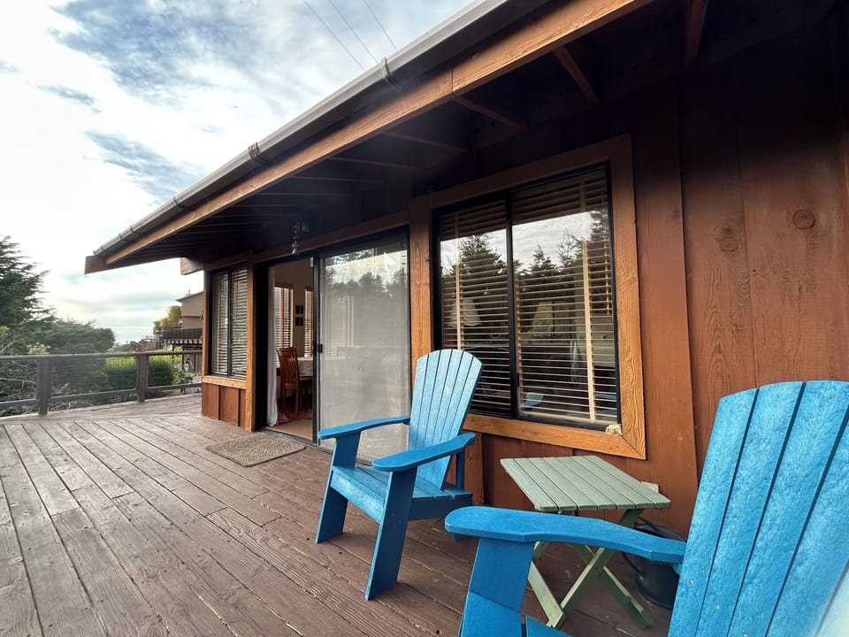 wrap around deck