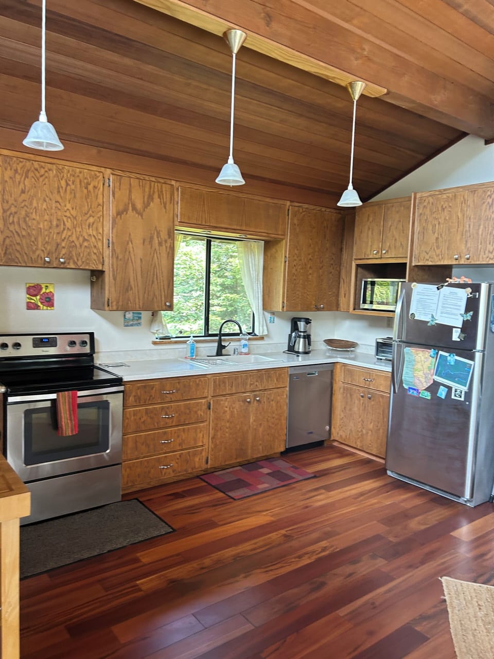 Spacious kitchen