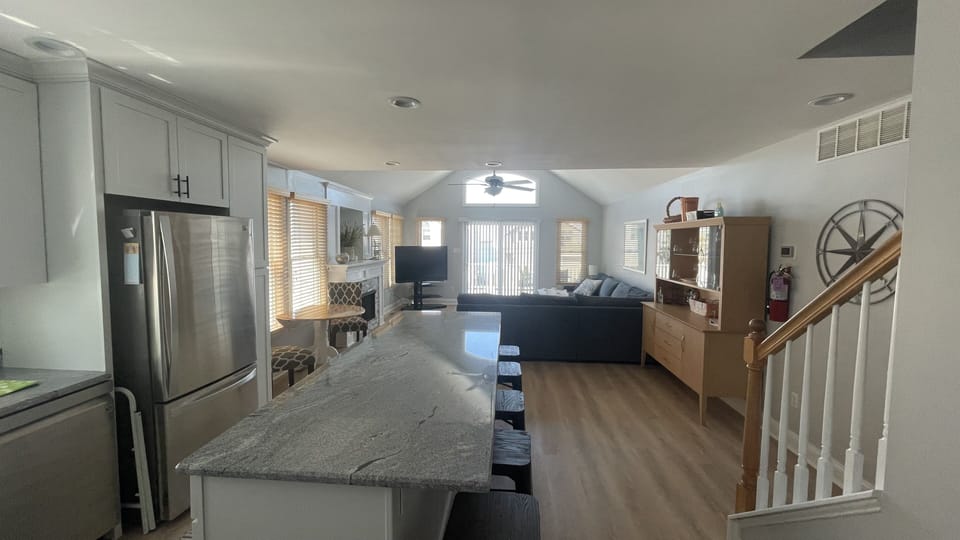 Kitchen/Living Room 