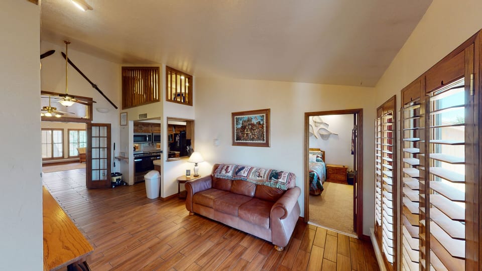 South Penthouse