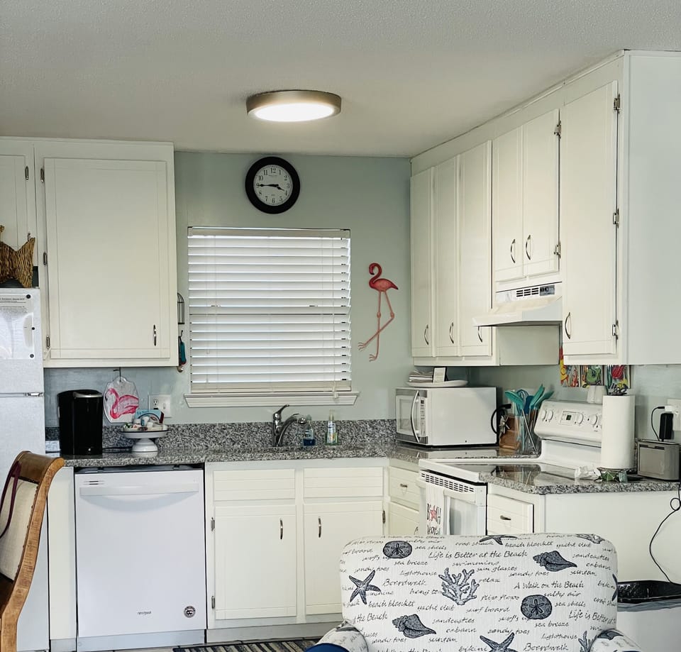Spacious kitchen if you want to cook in!
