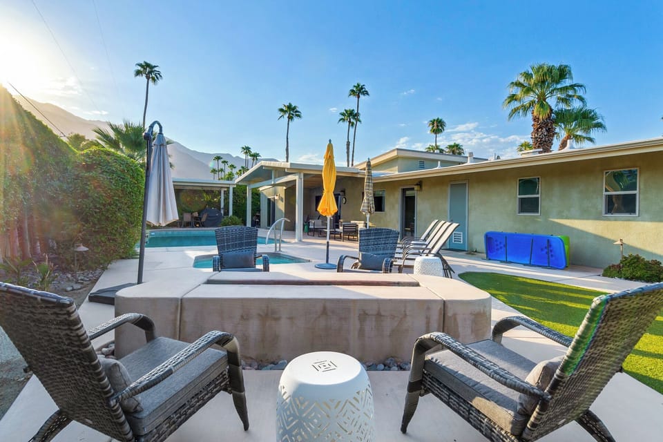 daytime fire pit
