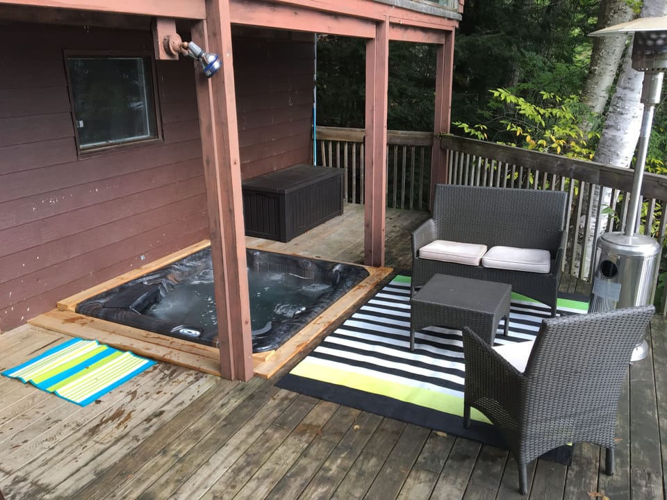 Main deck