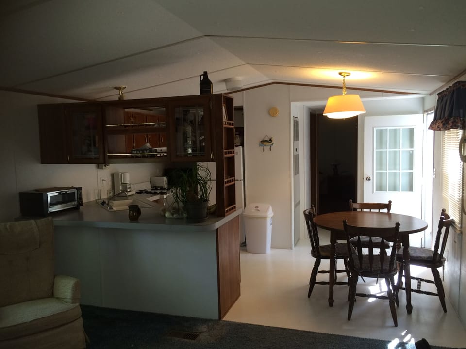 Kitchen and dining area