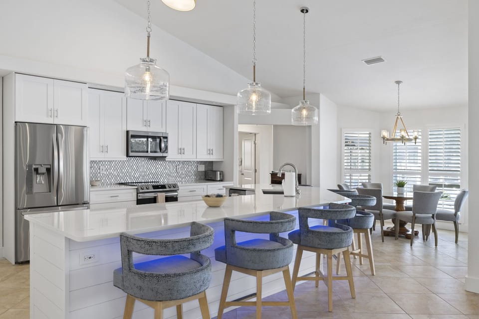 AMAZING NEW KITCHEN! 