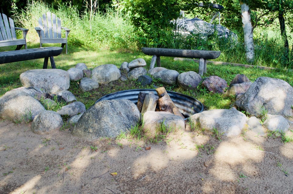 fire pit with free fire wood