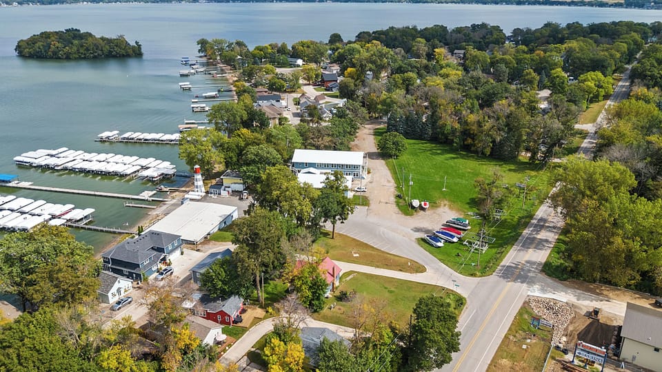 Arial view shows great proximity to lake