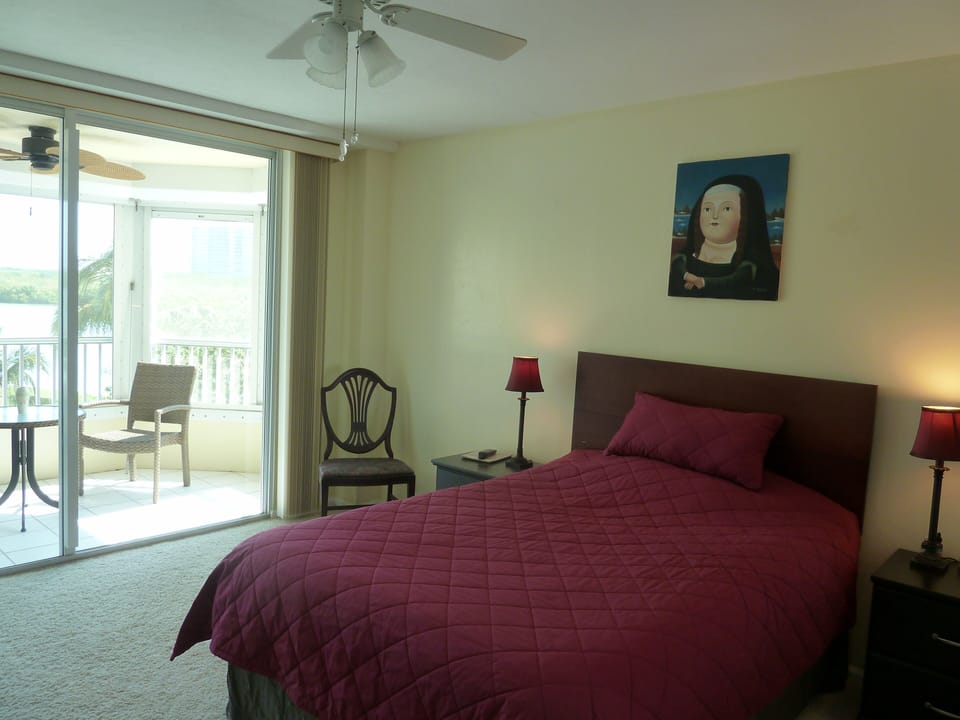 Second bedroom