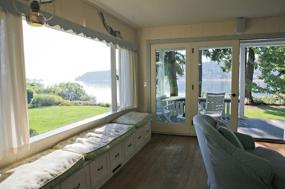 Large windows bring in the light.