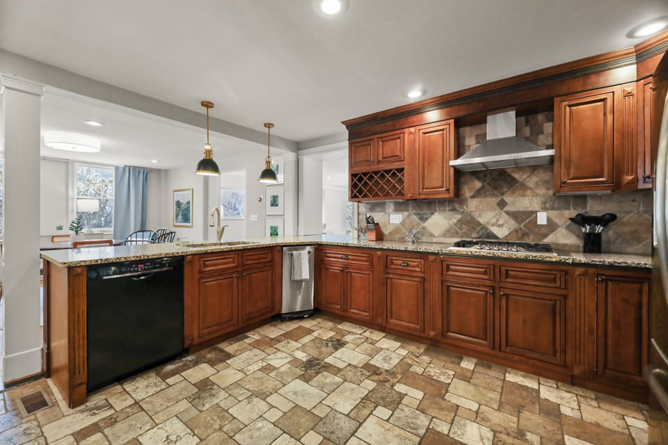 Main Kitchen