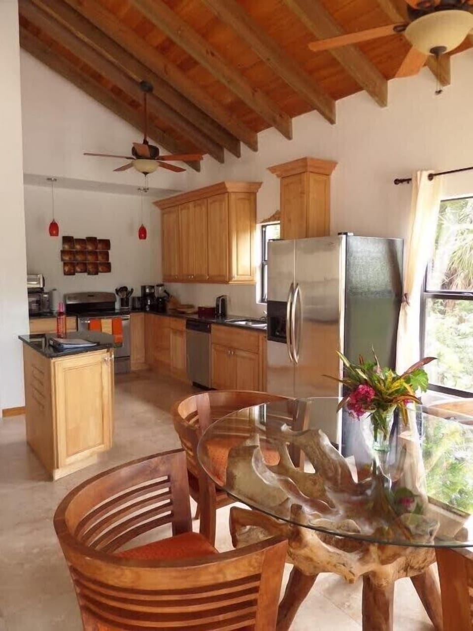 Full top of the line kitchen...oven,microwave,dishwasher, granite counters, ice