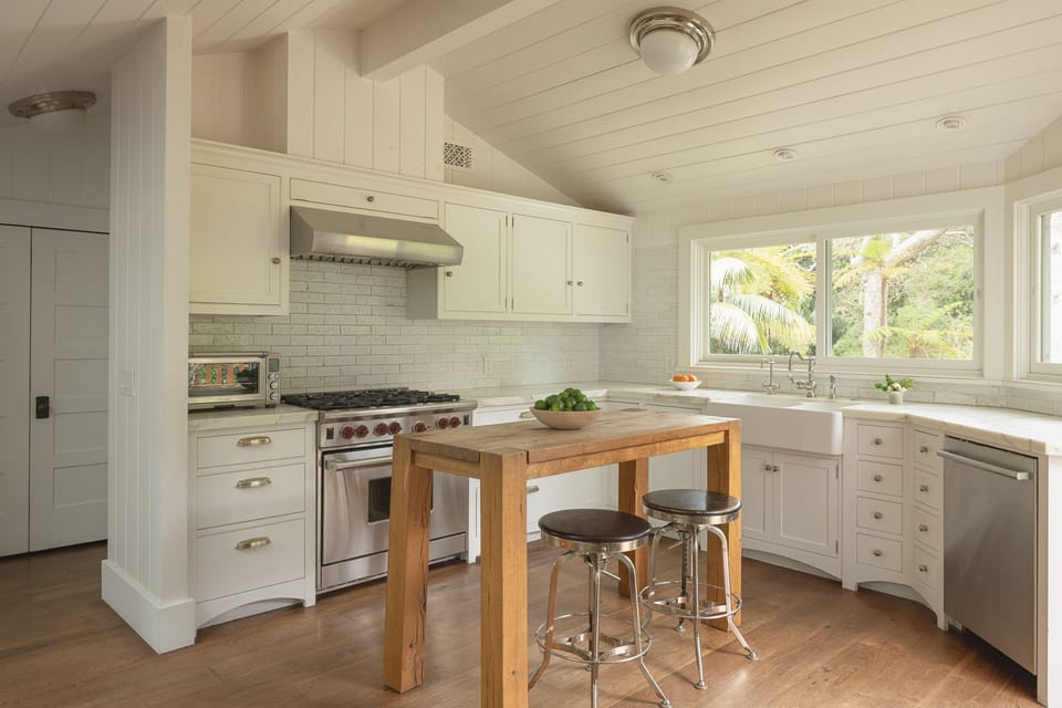 Fully stocked gourmet kitchen with top of the line appliances. 