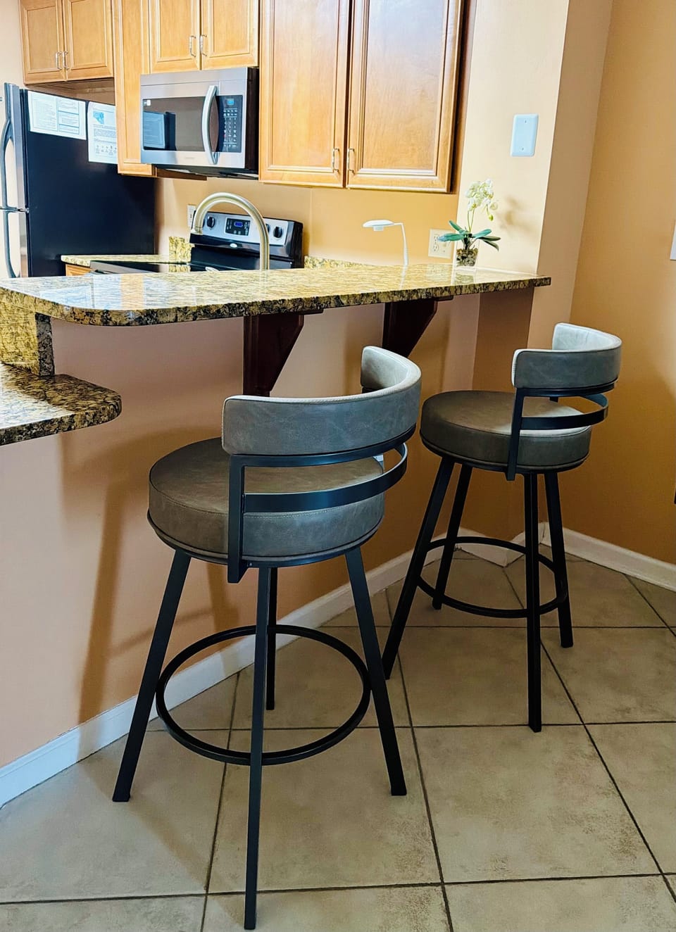 Bar height seating as well…