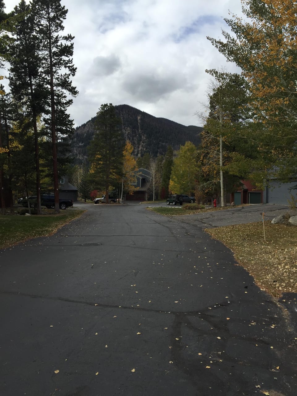 View down the cul-de-sac, a quiet street, yet right in the heart of Frisco!
