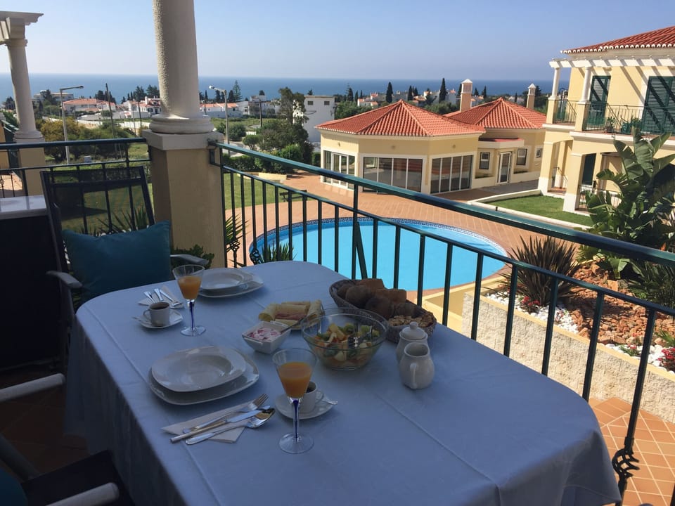 Dining Alfresco with Panoramic views of the sea