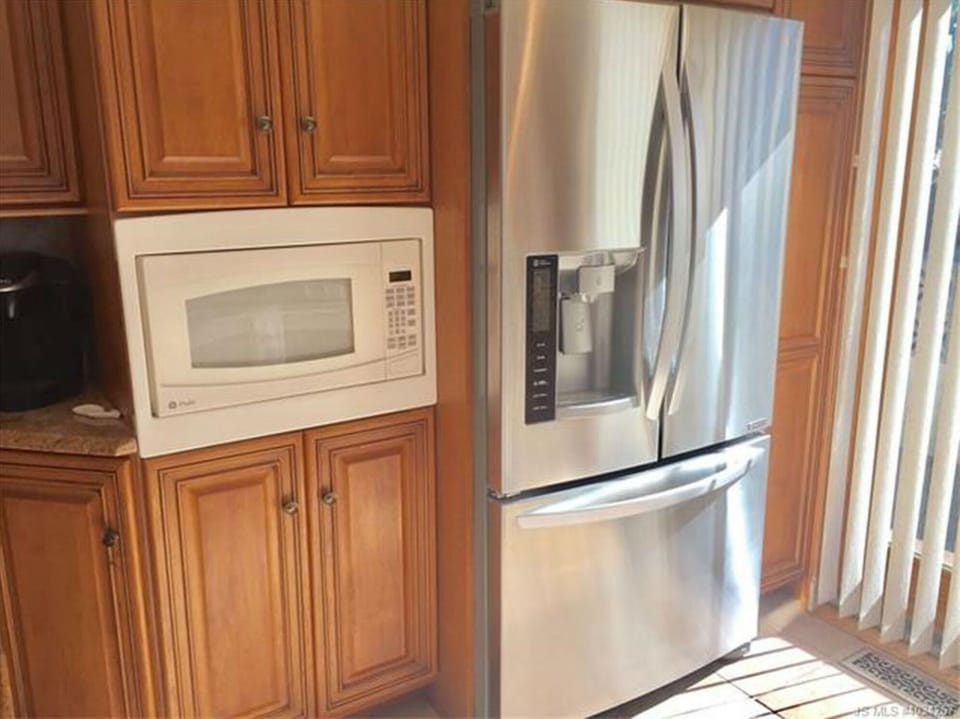 1st floor kitchen