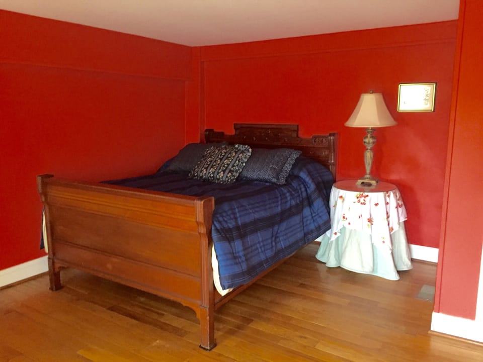 upstairs Full bedroom; 3/4 bath down the hall; king bed upstairs too