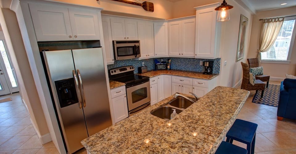 Stop by the local market and use our well-equipped kitchen for dining in. 