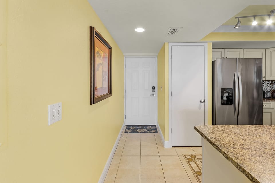 Entrance to condo 1034
