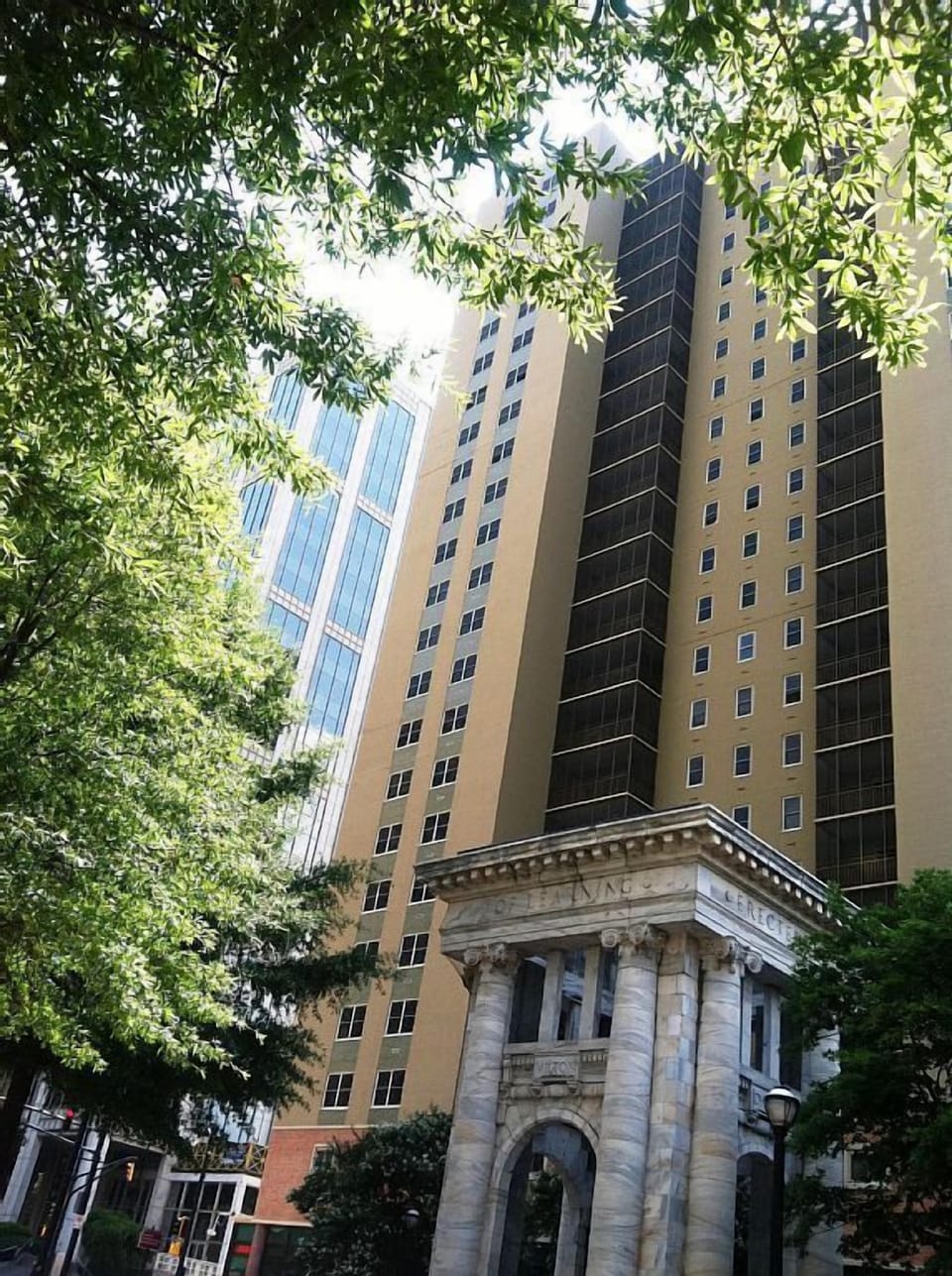 Peachtree Towers