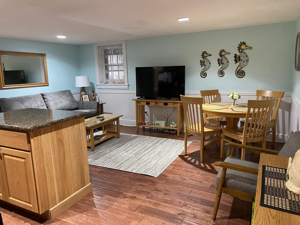 Open concept kitchen/living area