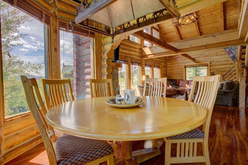 Dining Room Open to Living Room; Amazing Views!