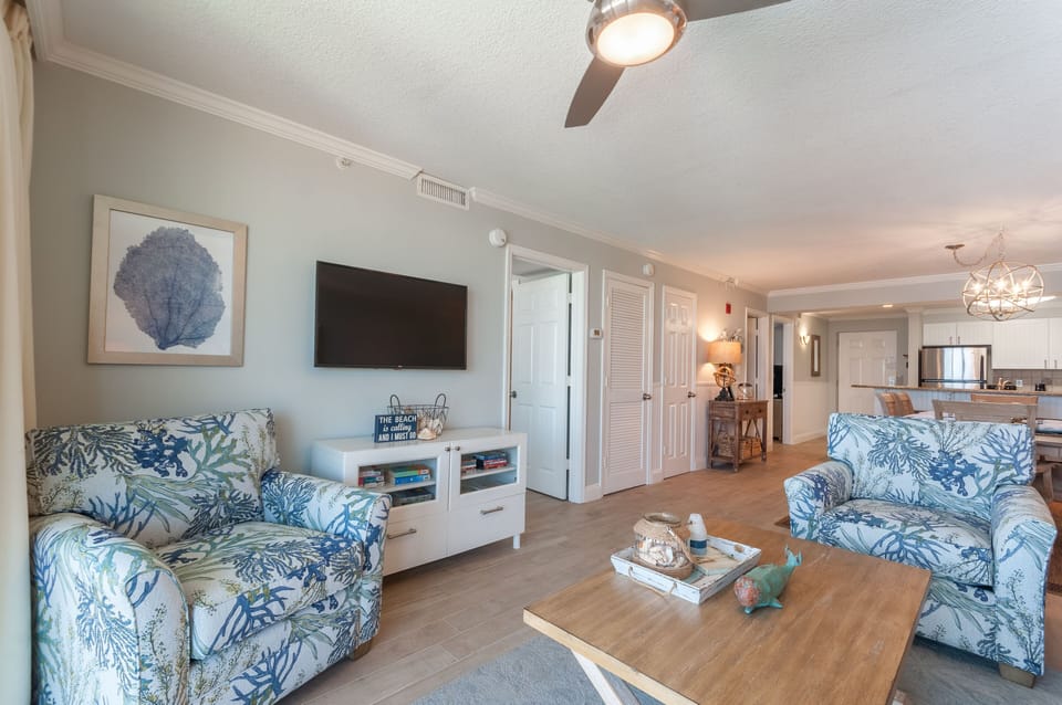 Smart tvs, blu ray players, movies and great beach reads provide family fun. 