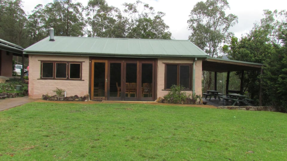Kitchen & Living Wing.